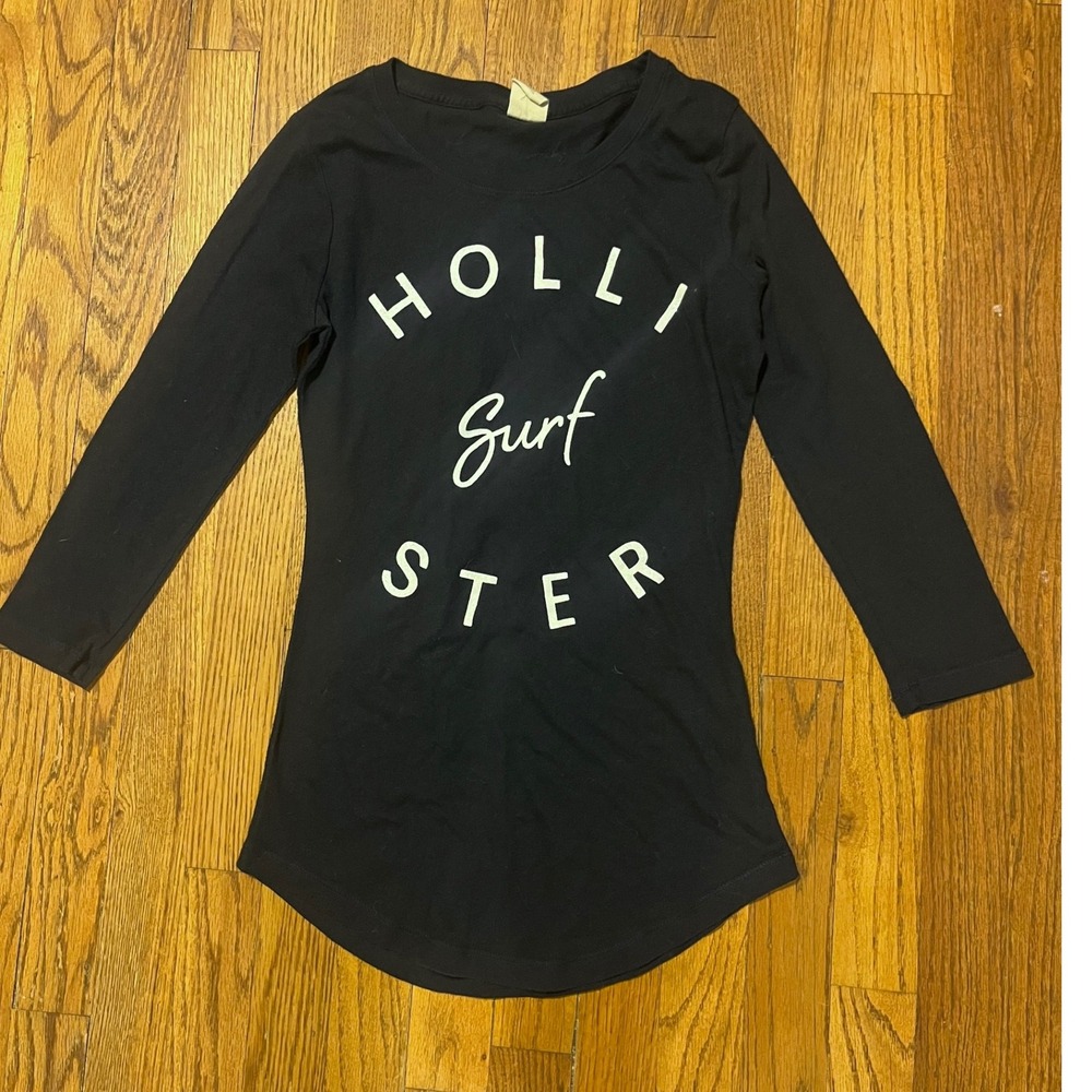Y2K Hollister Women's‎ Graphic Long Sleeve T-Shirt Top Navy- Size Small
